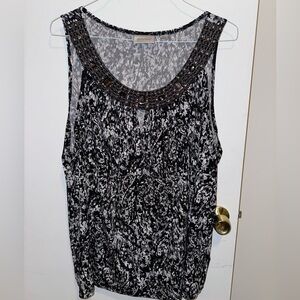 Women’s Sparkly Sleeveless Black and White Blouse - Avenue Brand Size 26/28